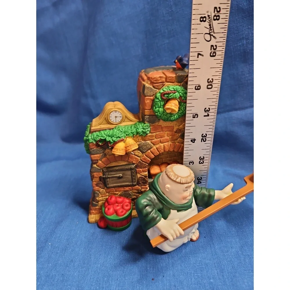 Dept. 56 Christmas Merry Makers Otto The Ovenman At Oven Breadmaker 46-539E